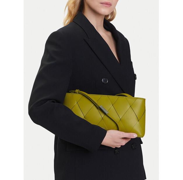 Сумка Calvin Klein Calvin Klein Ck Woven Elongated Shoulder Bag K60K612992 зелёный