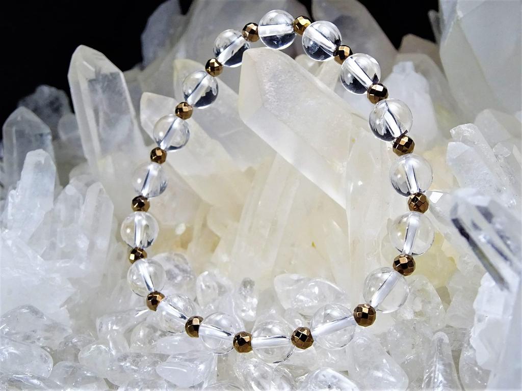 for warding off evil warding off evil and bringing good Quartz Bracelet 8mm with Hematite 4mm for Men and Natural Stone Size Kanoishi [Amulet