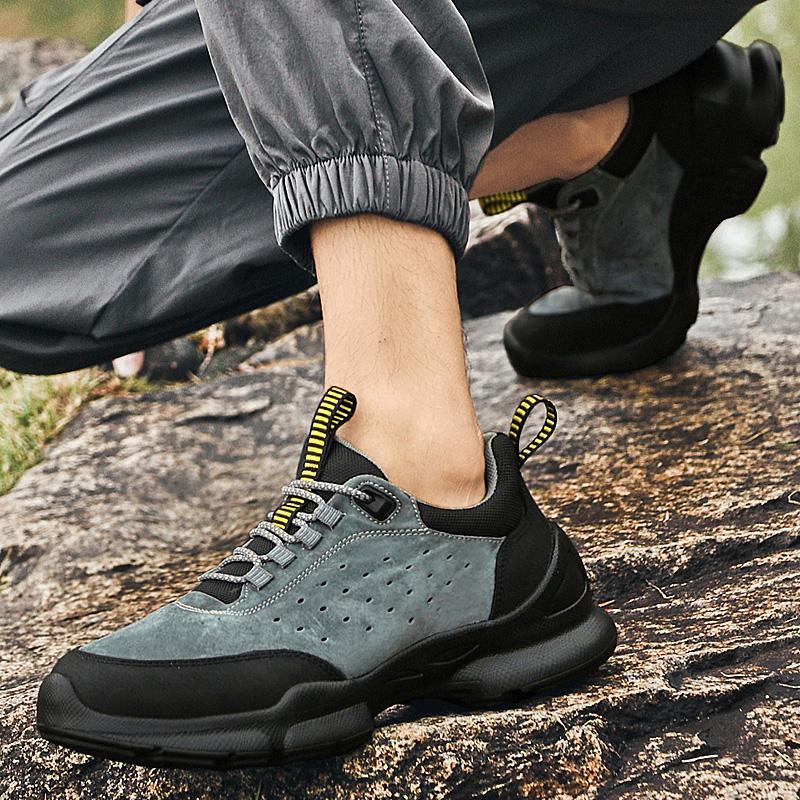 Fashion 2025 New Fashion Men Flats Walking Shoes Men's Premium Leather Sneakers Comfortable Gym Shoes Non-Slip Jogging Training Shoes