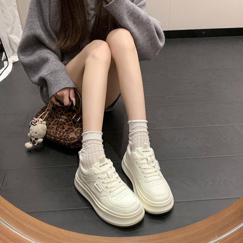 Platform White Shoes Women's 2025 Spring New Leather Mesh Breathable and Lightweight Versatile Small Sports and Leisure Board Shoes