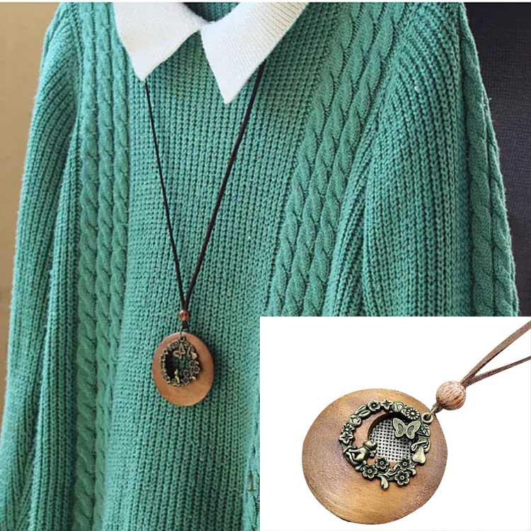 Retro Leather Rope Necklace with Wooden Alloy Pendant for Cotton and Linen Sweaters