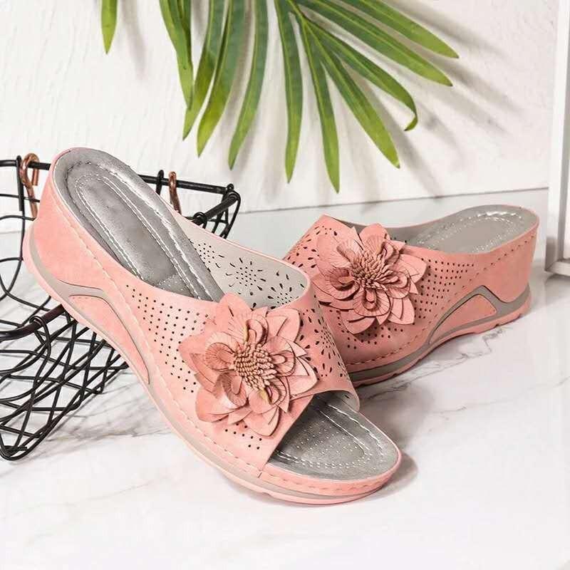 Large size slope heel slippers women's summer wish hollow flower flat bottom one word cool slippers beach women's shoes