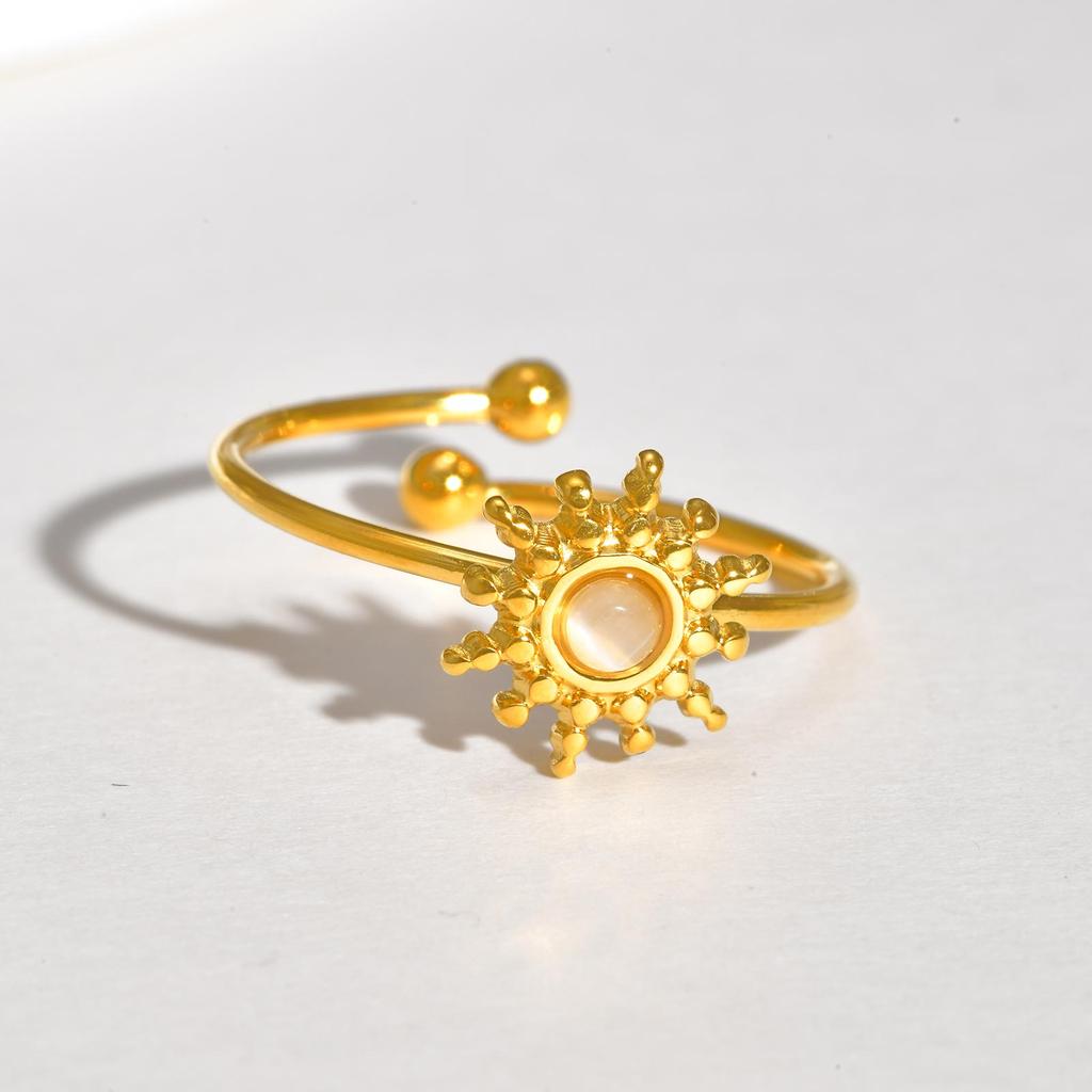 Waterproof Sun Shaped Nature Opal Stone Ring for Women, Stainless Steel Gold Plated Adjustable Finger Ring, Vintage Chic Jewelry