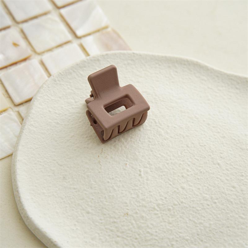 Small Square Hair Claws Frosted Hair Clip Geometry Simple Hairpins Ponytail Clip Crabs Hair Accessories for Women