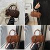 Popular Women's Bag 2024 New Korean Style Crossbody Bag Simple Vintage Bag