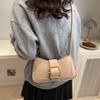 New Versatile and Fashionable Bag for Women with Niche Design Simple Commuter Crossbody Bag Temperament High End Single-shoulder Armpit Bag
