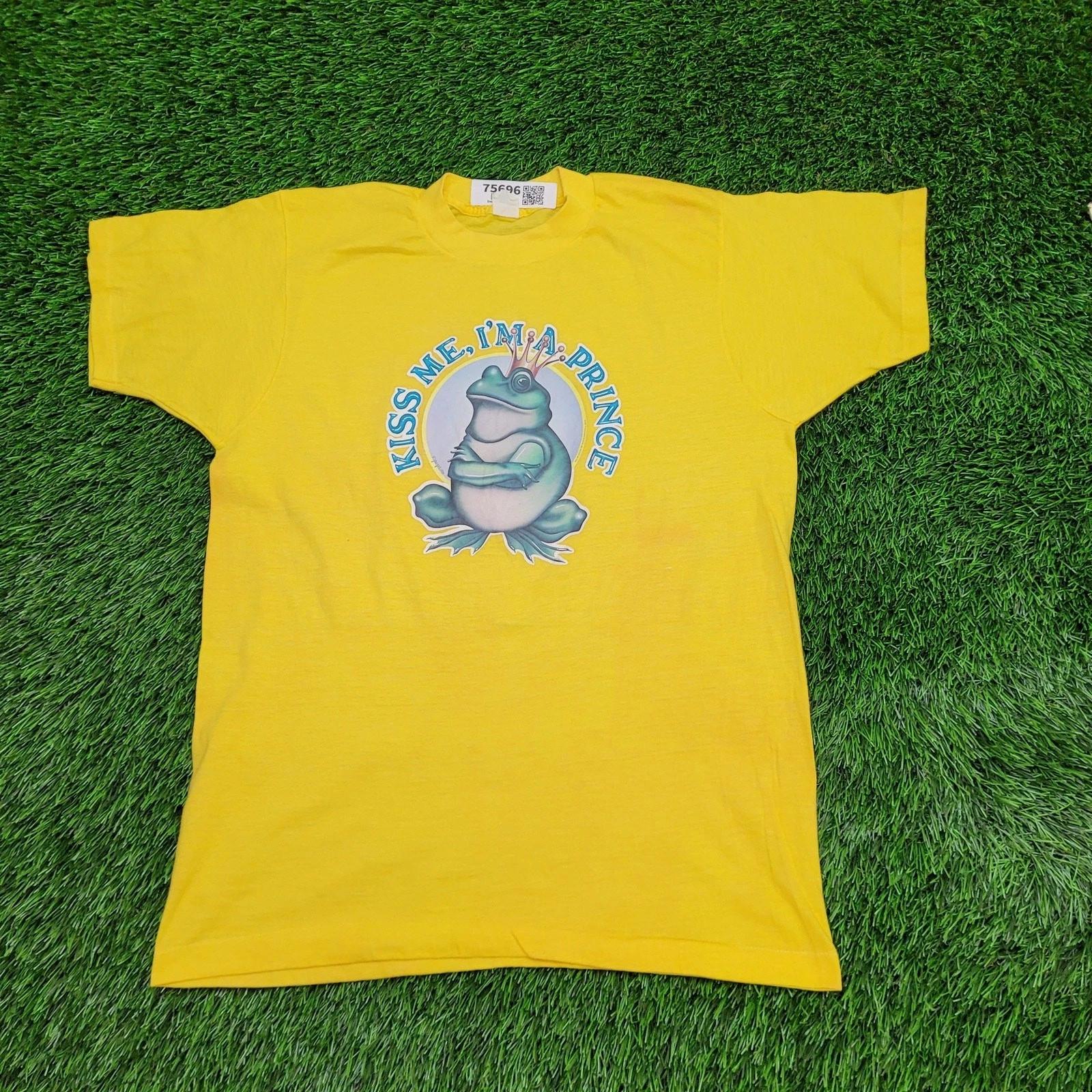 

Vintage 1976 Frog Prince Shirt Small 18x25 Yellow 2XL