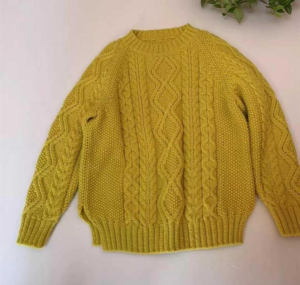 Alpaca Wool Yarn: Soft, Non-Itchy, Hand-Knitted, Medium-Thick for Sweaters