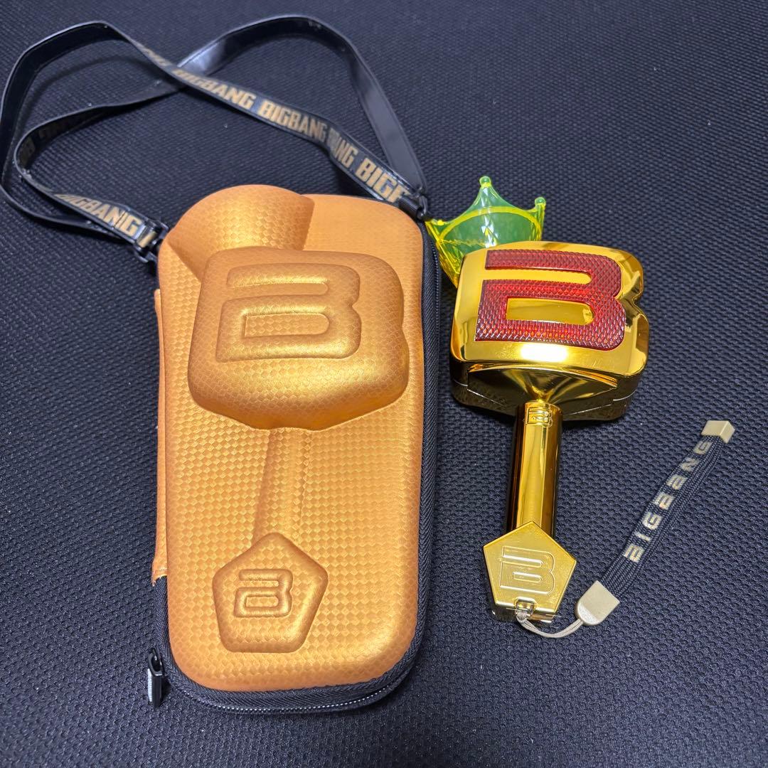 [USED] BIGBANG 10th Anniversary Limited Gold Penlight with Penlight Case