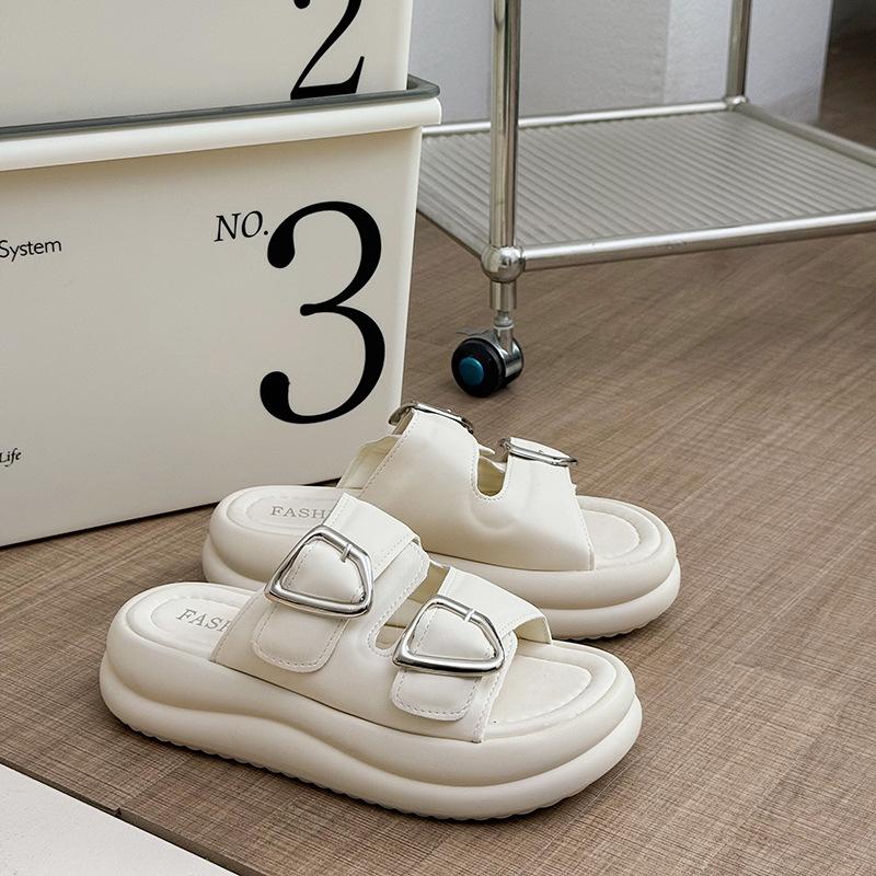 

Height-increasing platform slippers women s summer wear 2025 new Internet celebrity versatile comfortable casual beach shoes black sandals 40