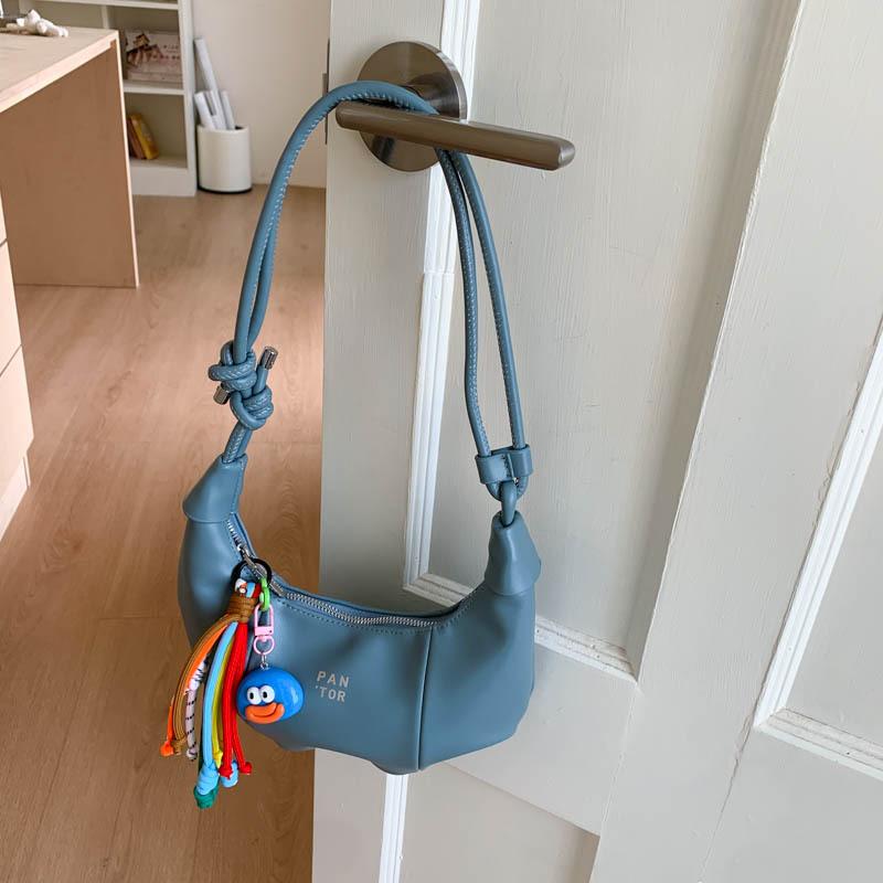 Niche Bag Women's Summer New Trend Dumpling Bag Casual Simple Shoulder Messenger Women's Bag