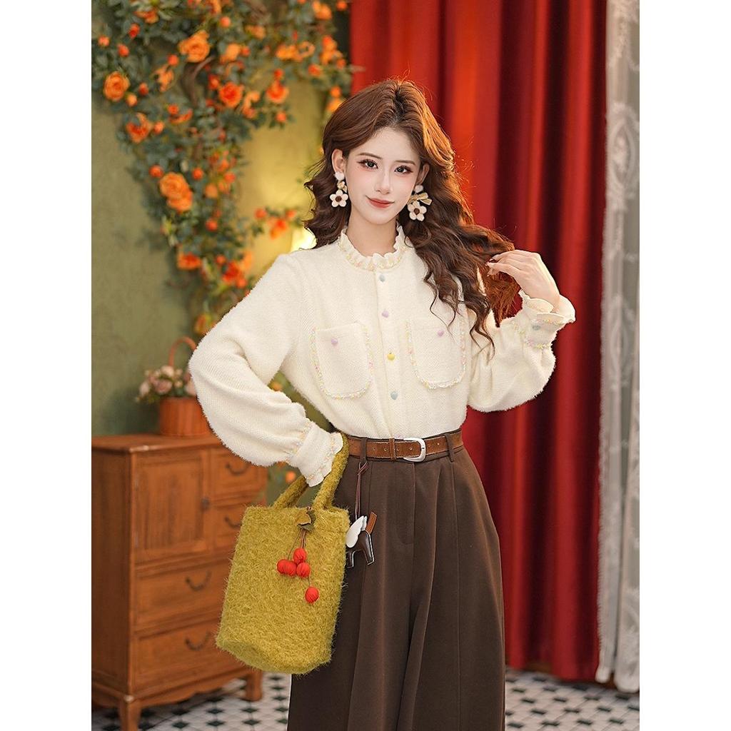 Retro Artistic 3D Stereo Off-White Shirt - Women's Versatile Autumn/Winter Fashion