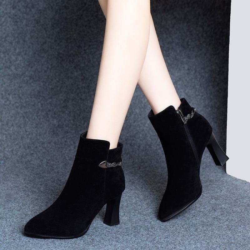 Frosted short boots women's autumn and winter 2025 versatile stiletto pointed boots high heel women's boots velvet fashion Martin boots
