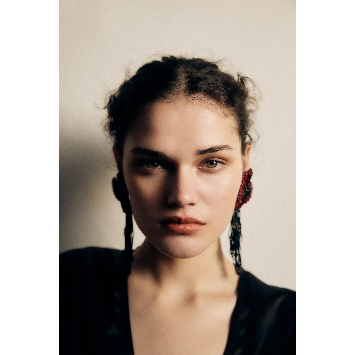 

BEADED FLORAL EARRINGS
