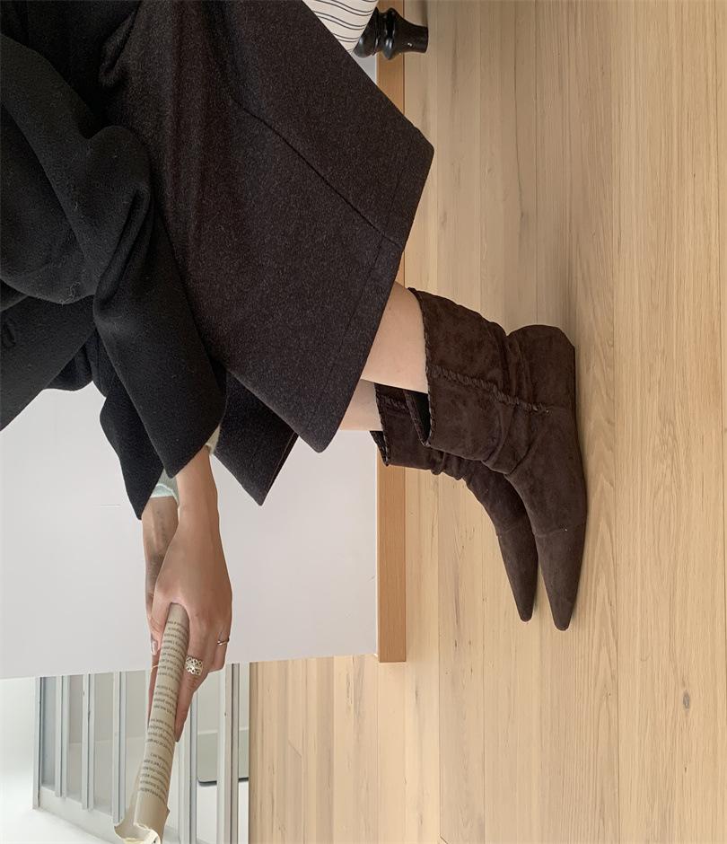 

2025 осень и зима новая мода универсальные замшевые французские тонкие короткие ботильоны модный хаки 39 темно-коричневого