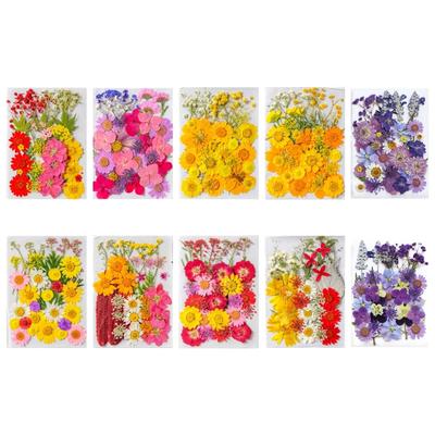 Decoração de casa – Flores e coroas artificiais