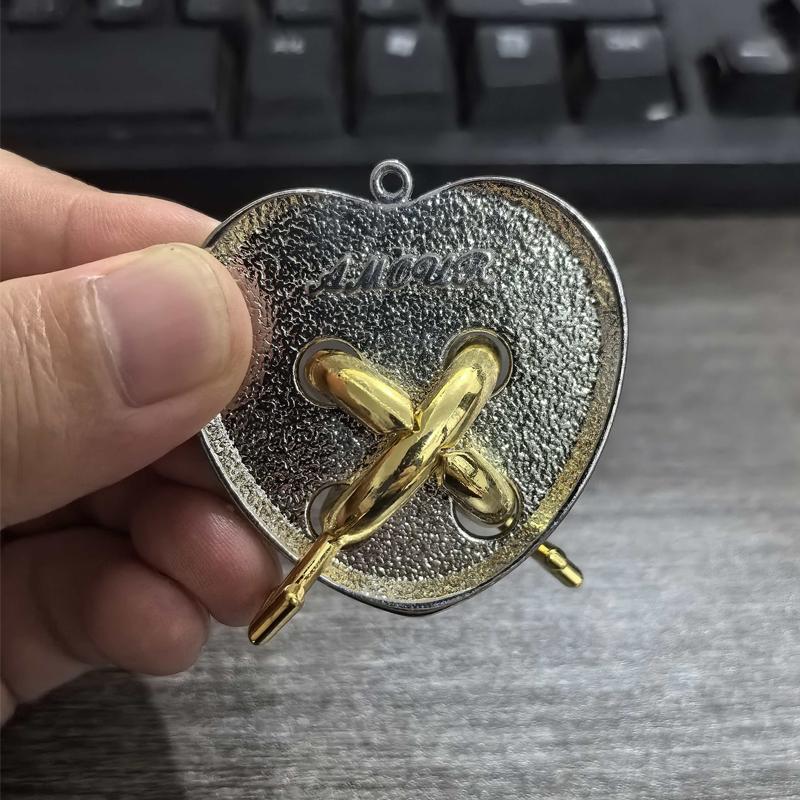 Metal Brain Teaser Puzzles Educational Toys Heart Shaped Lock IQ Challenge Mind Games Magic Trick For Kids Adults