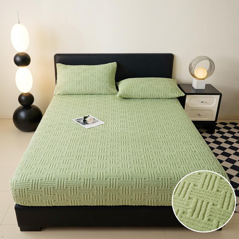 Jacquard Fitted Sheet Bedding Soft Warm Mattress Cover Thick Bed Cover Anti-mites Winter Non-slip Mattress Protective Cover 1pc