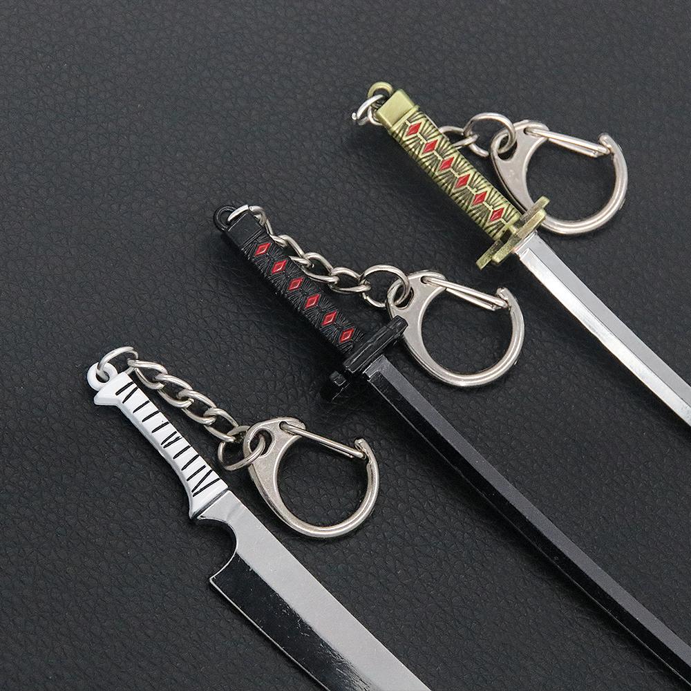 Anime Bleach Weapon Keychain Kurosaki Ichigo Hitsugaya Toushirou Katana Sword Model KeyRing for Women Men Car Pendant Jewelry