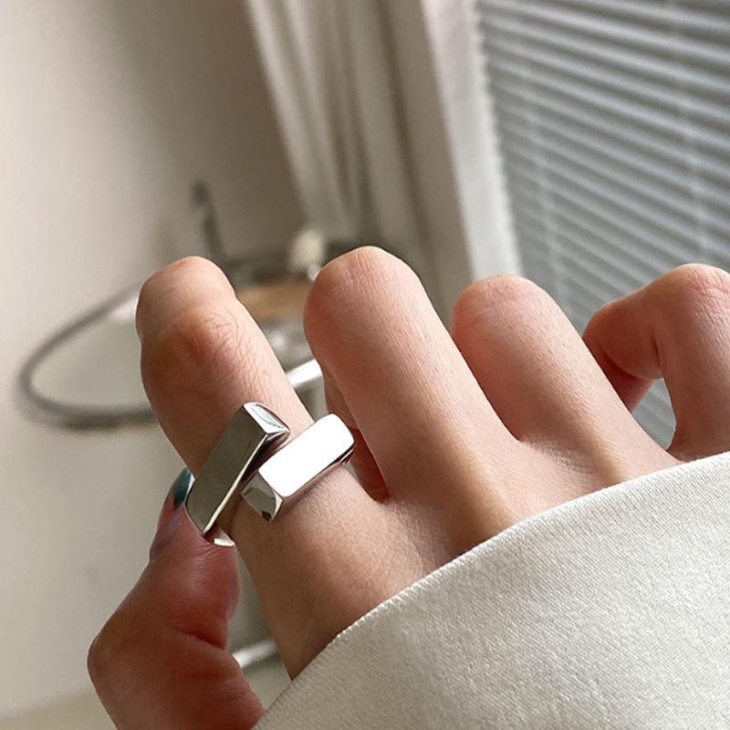 Geometric Design High-End Gold-Plated S925 Sterling Silver Ring for Women