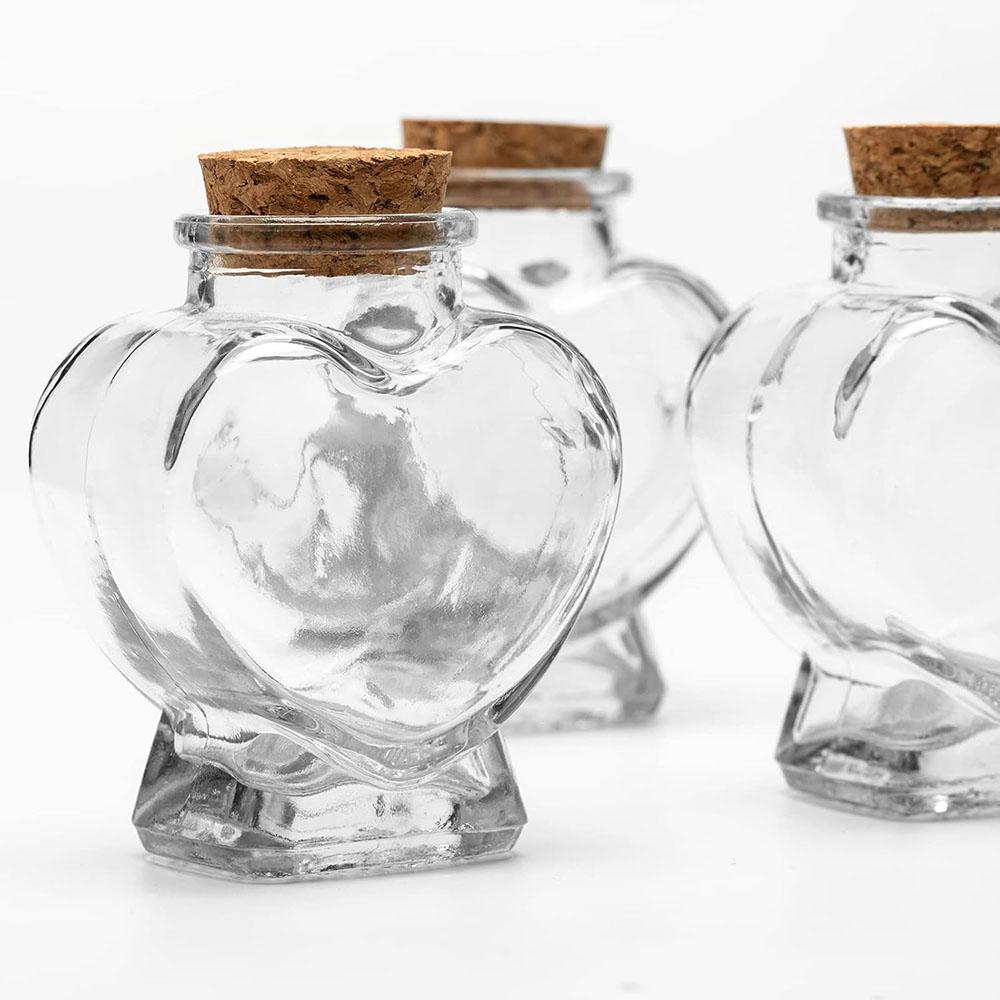 3 Stück herzförmige Glas-Gastgeschenke mit Korkdeckeln, 80 ml süße Gläser, kleine Glasflaschen für DIY-Bastelarbeiten Valentinstag
