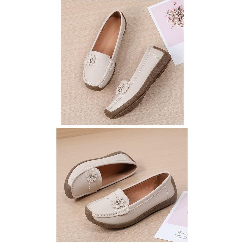Casual Women's Soft-soled and Soft-top Flat Shoes