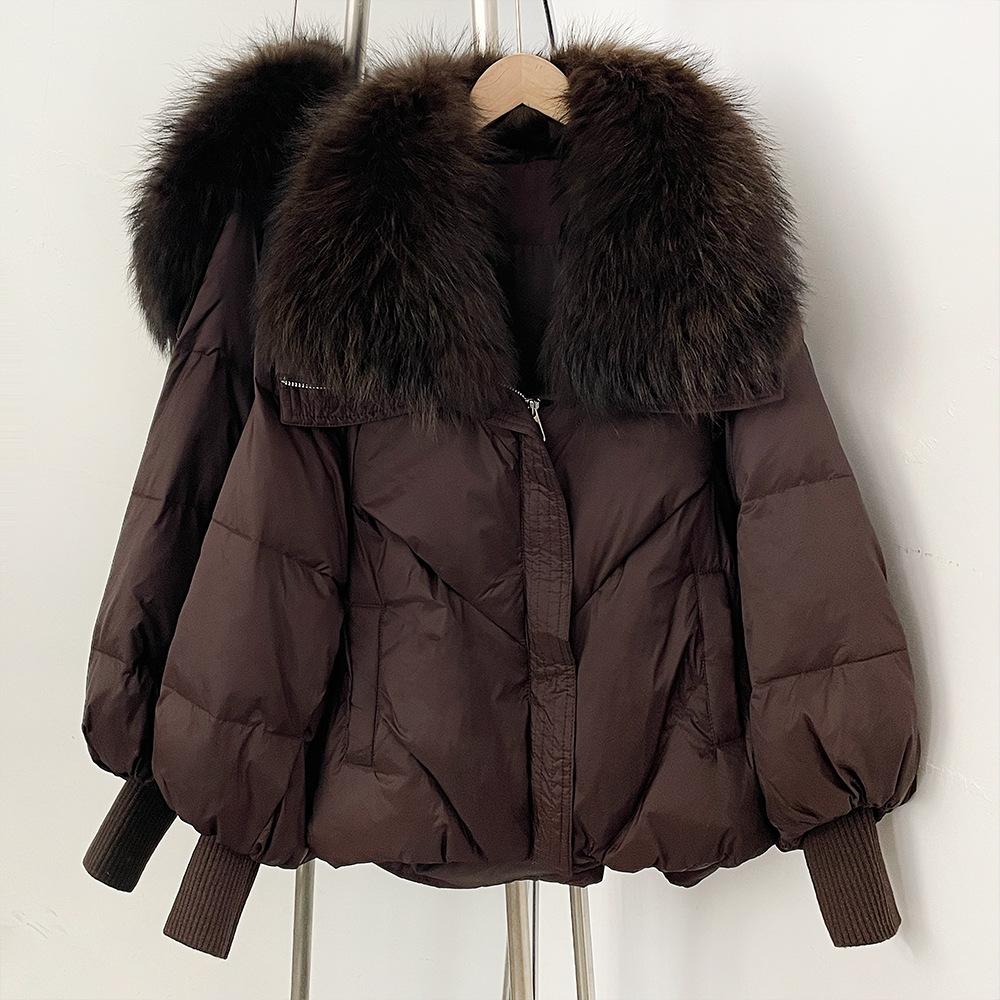 Women's Winter New High-end Fur Raccoon Hair Big Fur Collar Down Jacket Fashion Design Knitted Sleeves Thickened Jacket