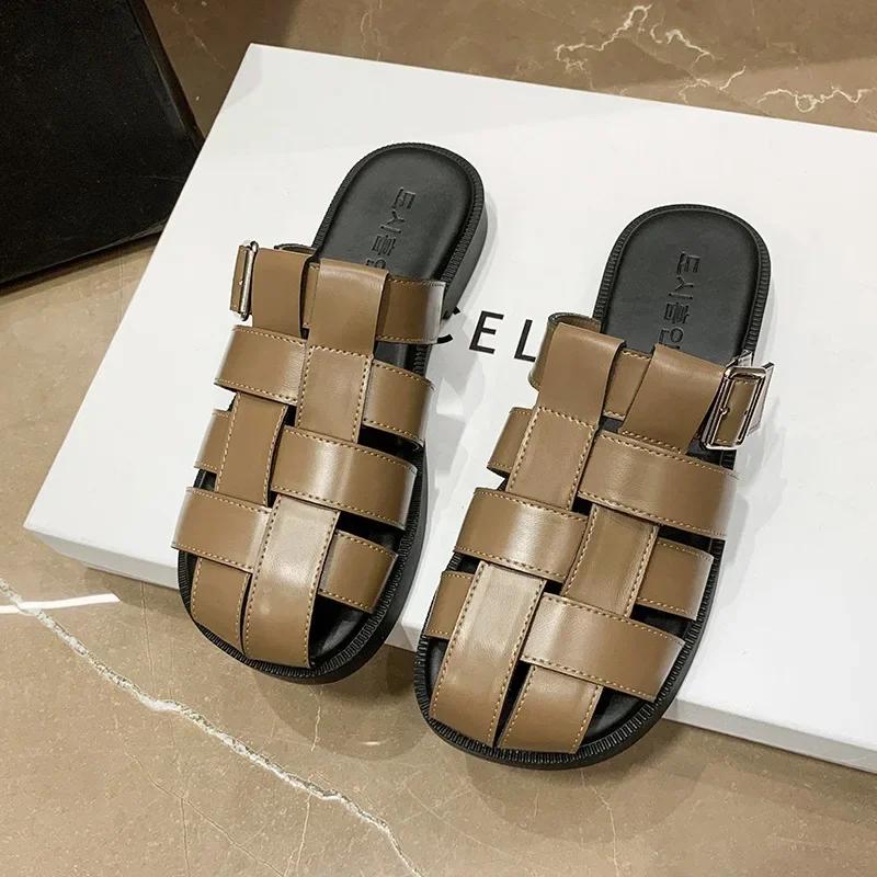 Módní dámské vyřezávané baotou pantofle jaro 2025 nazouvací ploché pletené poloviční pantofle líné cool pantofle