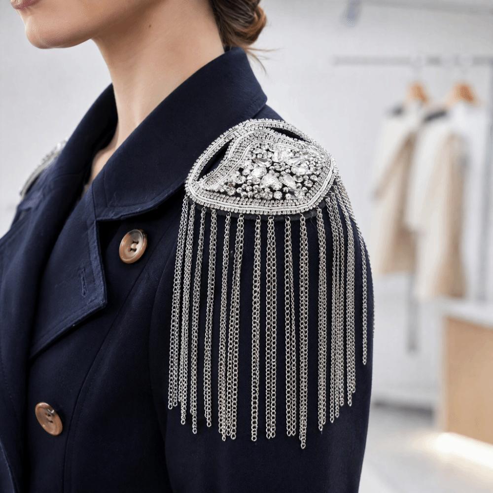 Beaded Decoration Shoulder Brooch Pin Metal Punk Style Shoulder Badge Clothing Accessories