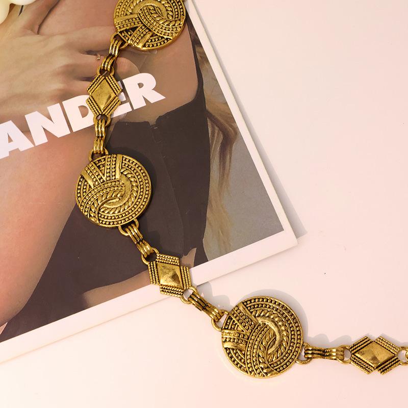 European and American Ancient Gold Blackened Western InS-style Metal Women's Waist Chain with Retro Carvings