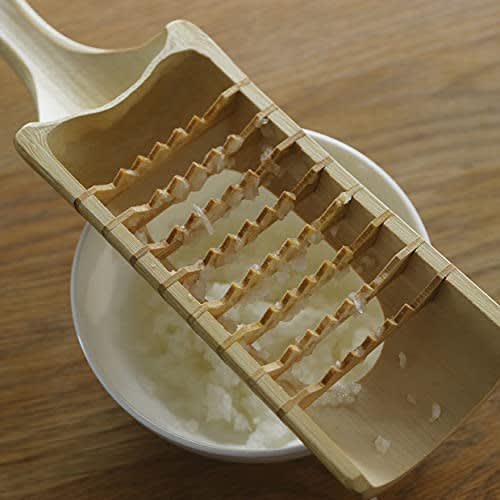 Kochosai Kosuge Bamboo Grater, Made in Japan, for Vegetables, Root Vegetables, Condiments, and Daikon Radish, Salads, and Dressings (Made in Japan)
