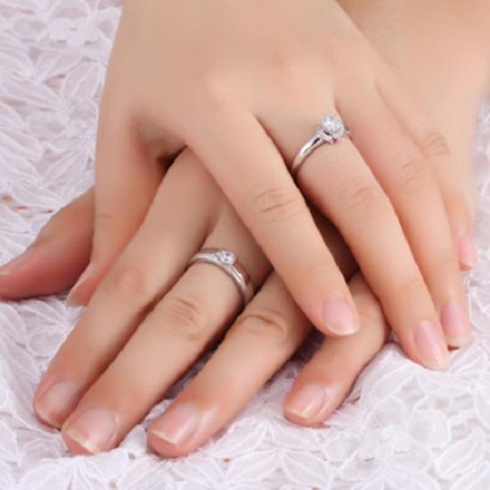 Fashionable Geometric Design Adjustable Couple Rings With Platinum Finish