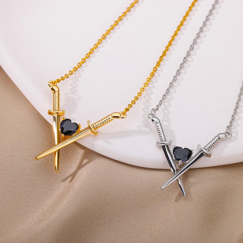 Crossed Swords & Onyx Heart Necklaces For Women Stainless Steel Crossed Swords Necklace Wedding Aesthetic Jewelry Gift