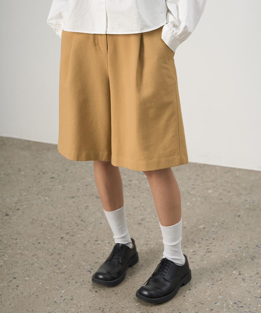 Leopeusaideuhwaiteulabel Cozy Bermuda Pants Mustard
