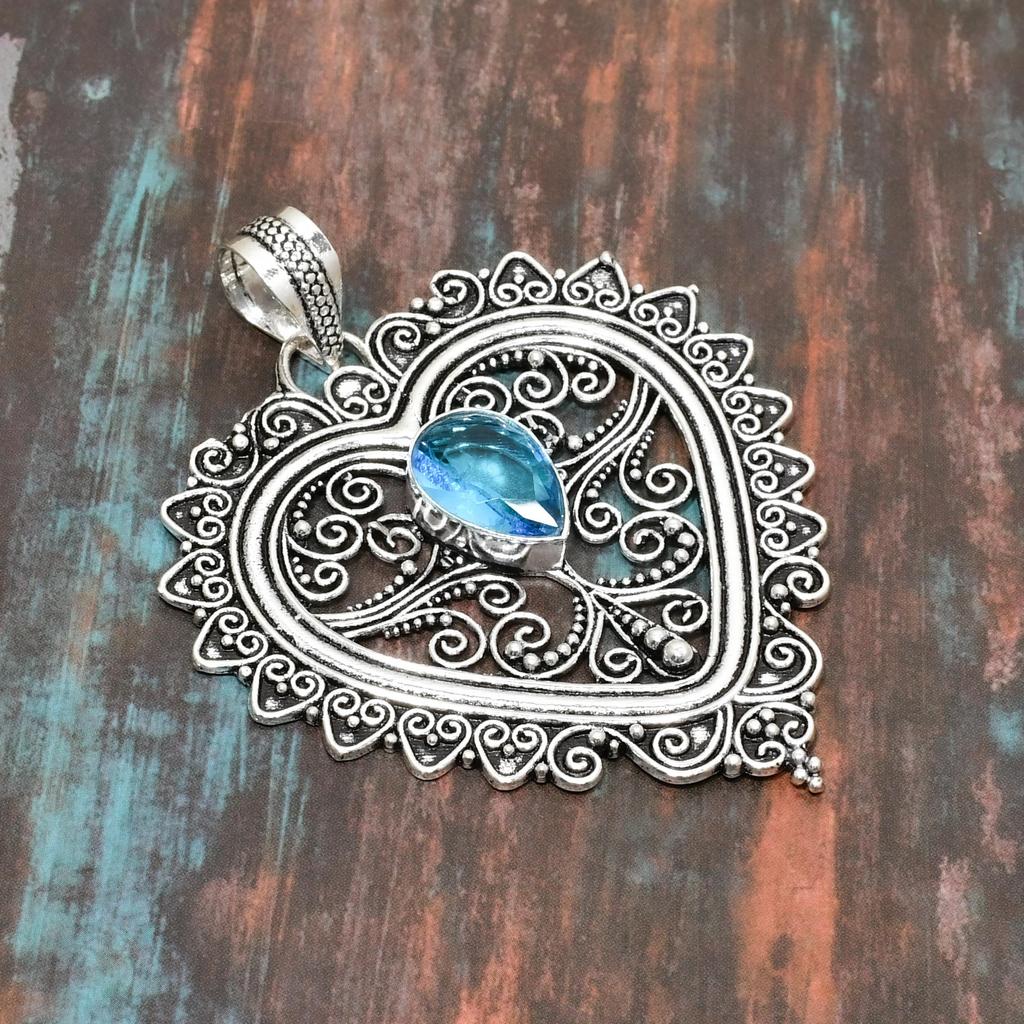 Švýcarský modrý topaz, drahokam 925 Sterling Silver ručně vyráběný okouzlující šperkový přívěsek
