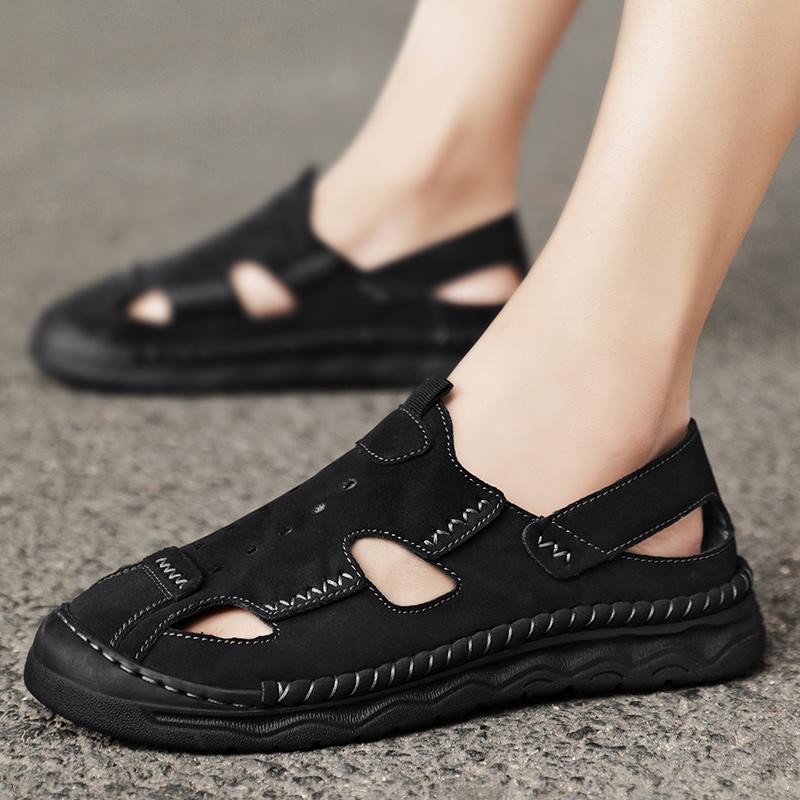 2025 Neue Sommer Rutschfeste Lässige Ledersandalen für Herren Leichte Atmungsaktive Strand Klassische Vielseitige Sandalen Laufschuhe