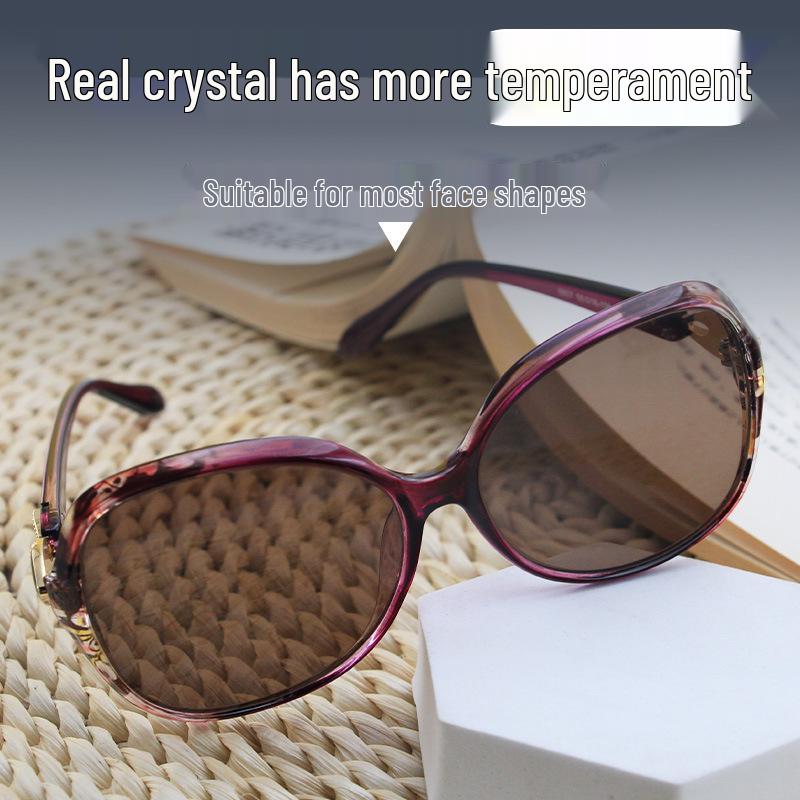 Women's Trendy Oversized Sunglasses with Crystal Stone Lenses