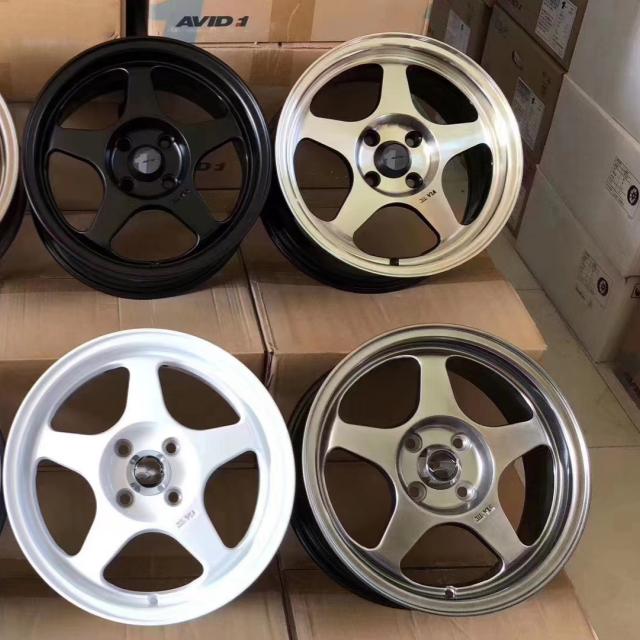 15 Zoll Gussaluminiumlegierung Auto Felgen 15x6.5 Felgen Lochkreis 4x100 4x108 für PKW Rennsport Tuning Autos