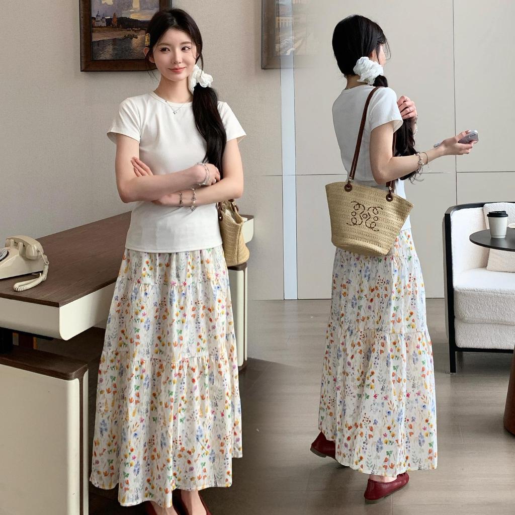 2026 Summer Maternity Fresh Two-Piece: Short-Sleeve T-Shirt + Floral Adjustable Skirt