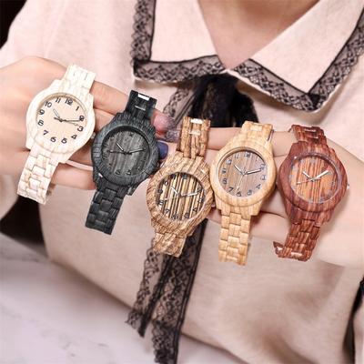 Hochwertige, modische Herrenuhr mit Holzmaserung, digitale Quarzuhr mit Holzmaserung