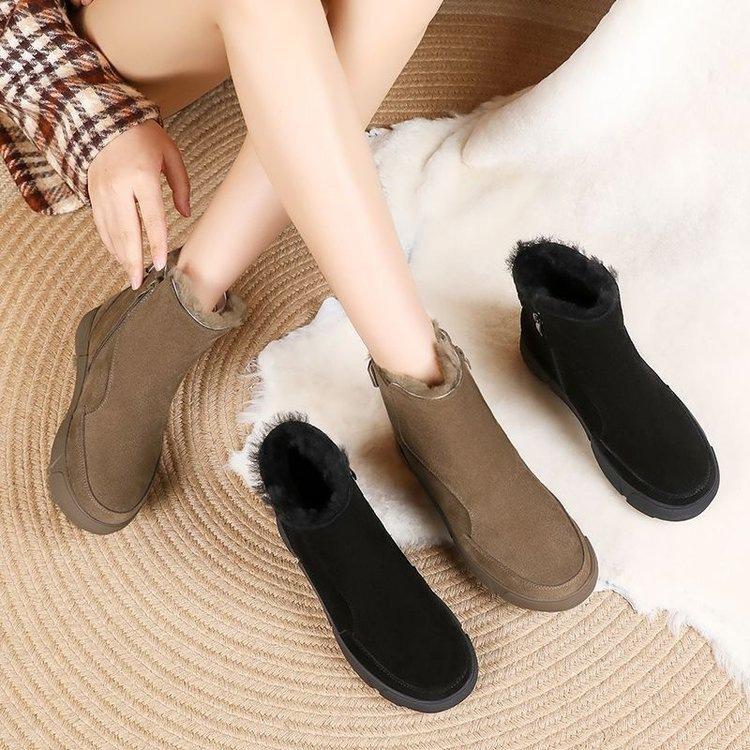 Northeast Snow Boots Women's 2025 Winter New Wool Short Boots Non-slip Velvet Warm Thickened Cotton Boots Flat Cotton Shoes