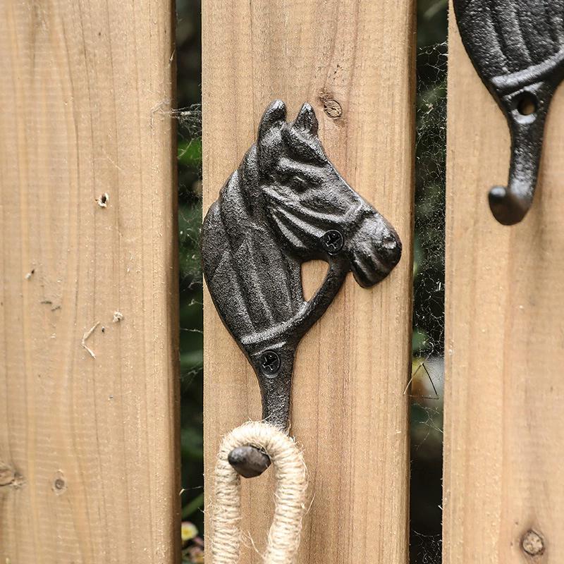 WTEMPO Cast Iron Retro Horse Shaped Hooks Wall-mounted Decorative Hooks Household Coat and Hat Hooks Outdoor Indoor Use Yard Garden Farm Villa Hooks