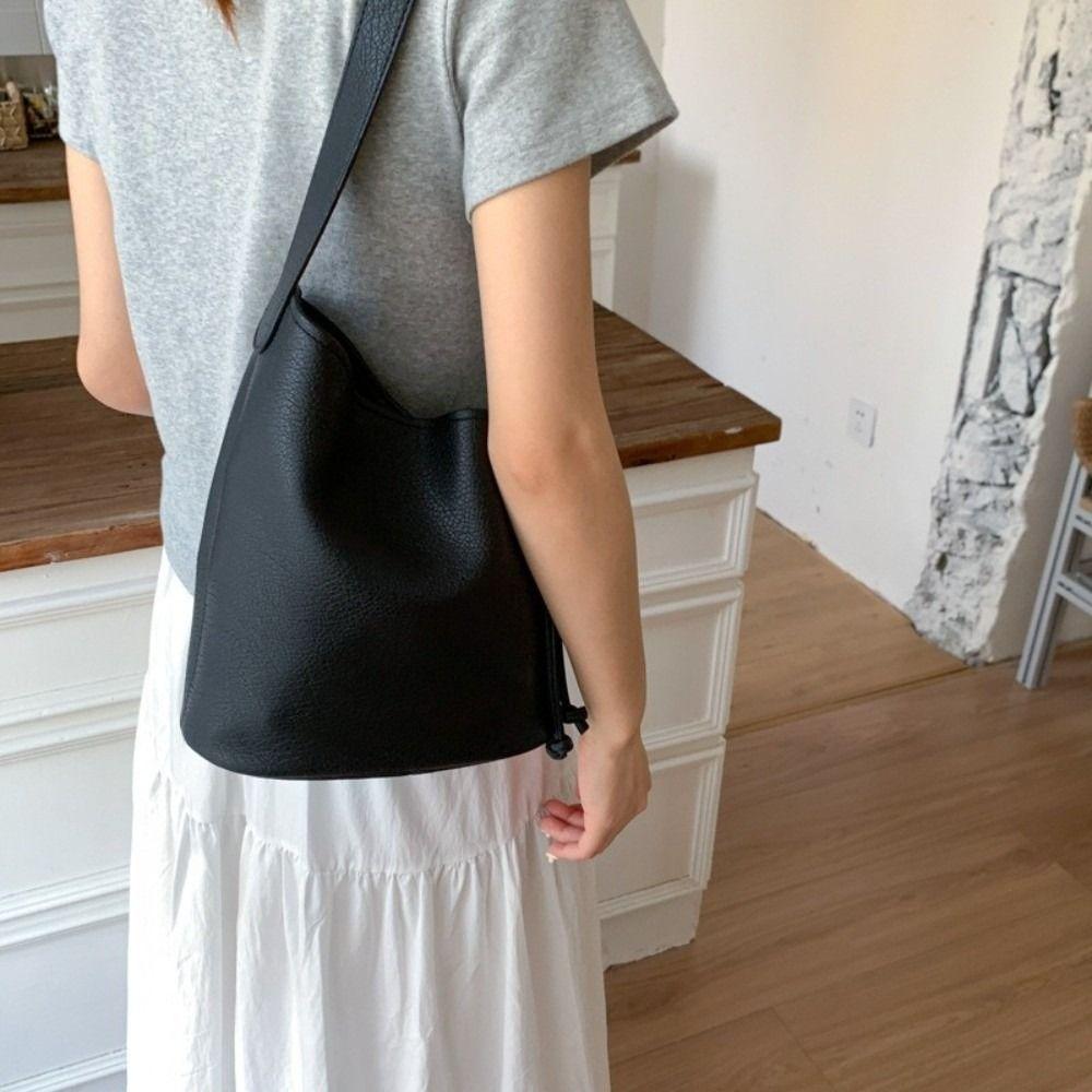 Solid Color Women Shoulder Bag Korean Underarm Bag All-Match Soft Leather Bucket Bag  Daily
