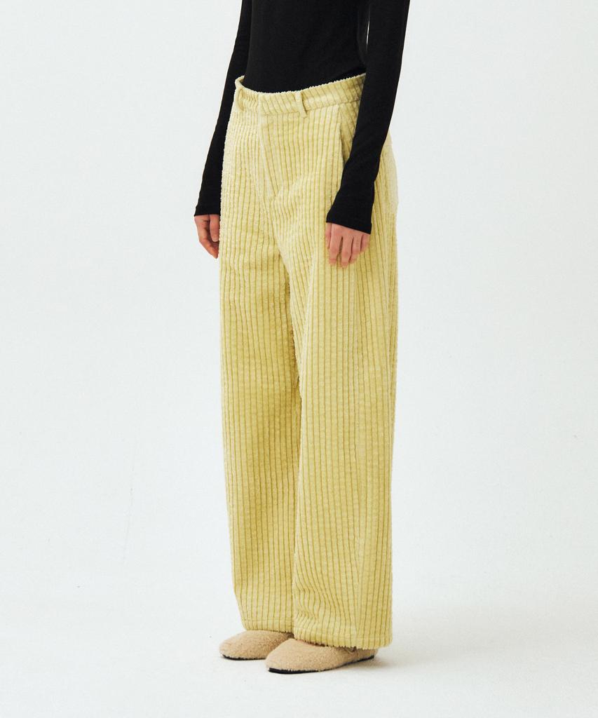 MAIS Heavy Wide Corduroy Pants / Green