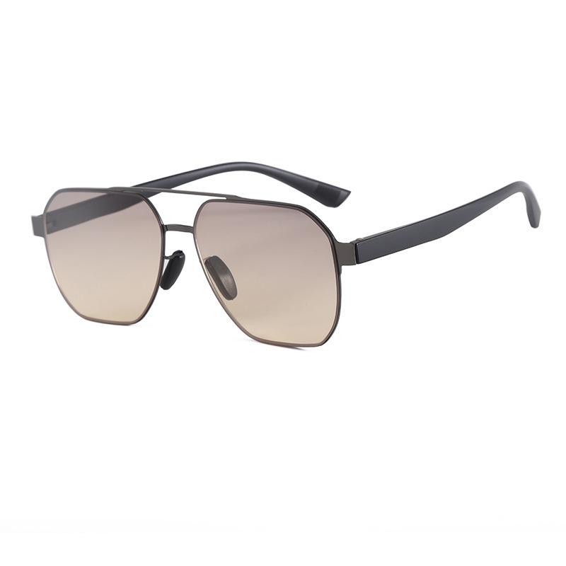 Fashion new double beam color-changing sunglasses, cool and handsome men's hip-hop sunglasses, advanced driving fishing sunscreen glasses