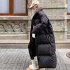 Zimní péřový kabát Zesílený polstrovaný stojáček Ochrana krku Kapsy Zapínání na zip