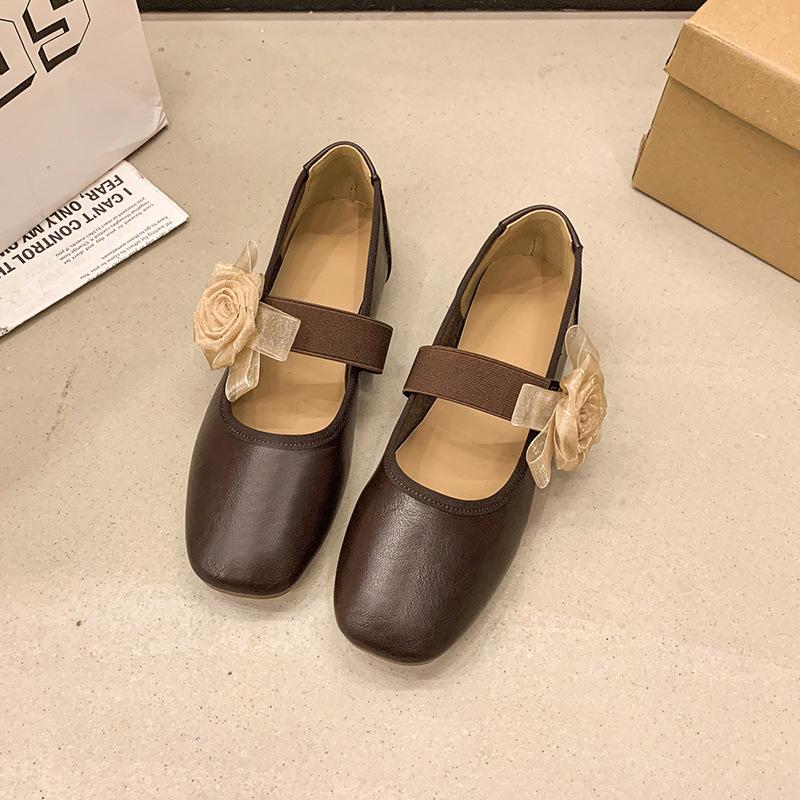 

Retro brown small single shoes women s new spring and summer square head Mary Jane women s shoes versatile small leather shoes 40 темно-коричневого