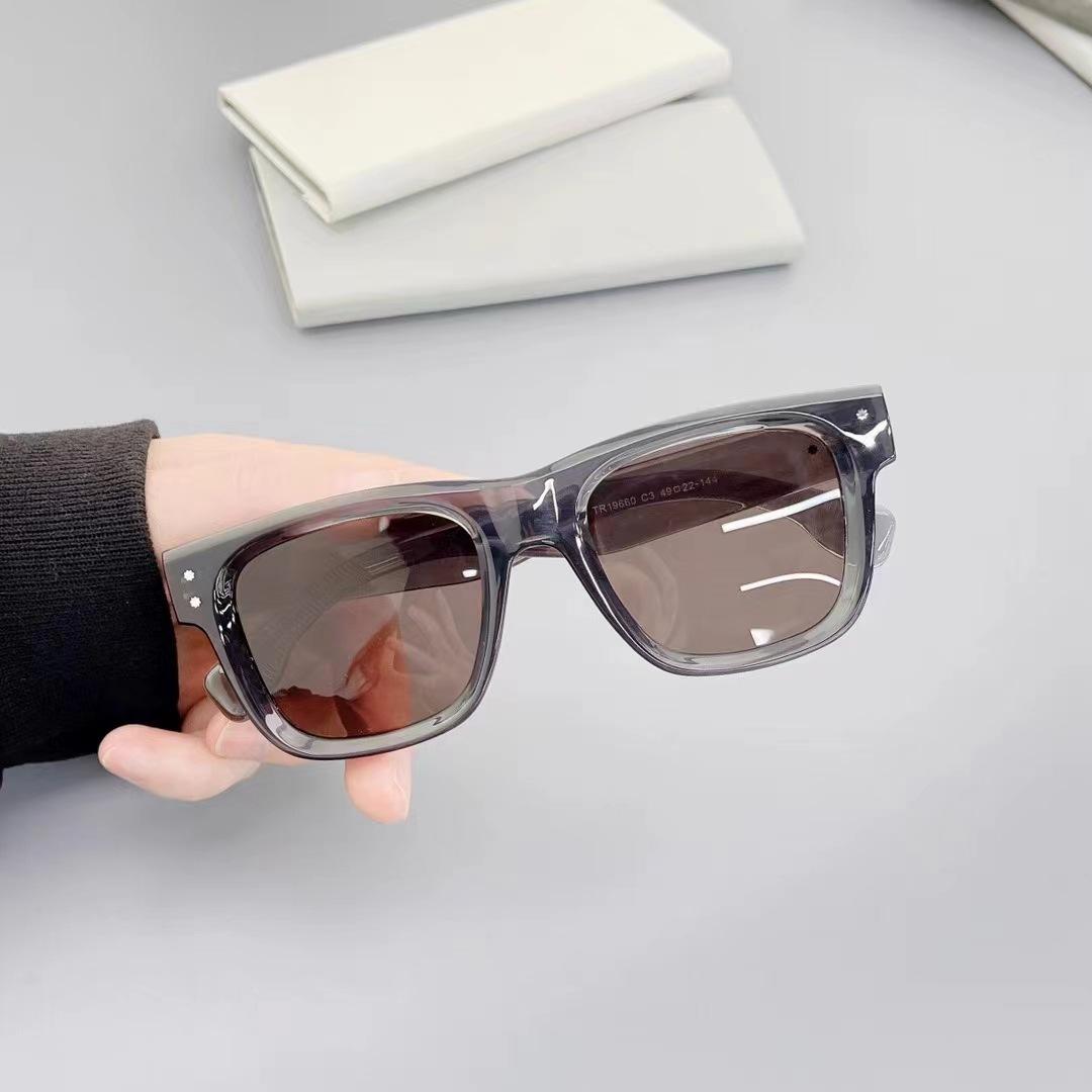 

TR90 Material Sunglasses Women Square Shape Classic Style Sun Glasses Woman Fashion Trendy Polarize Sun Glass