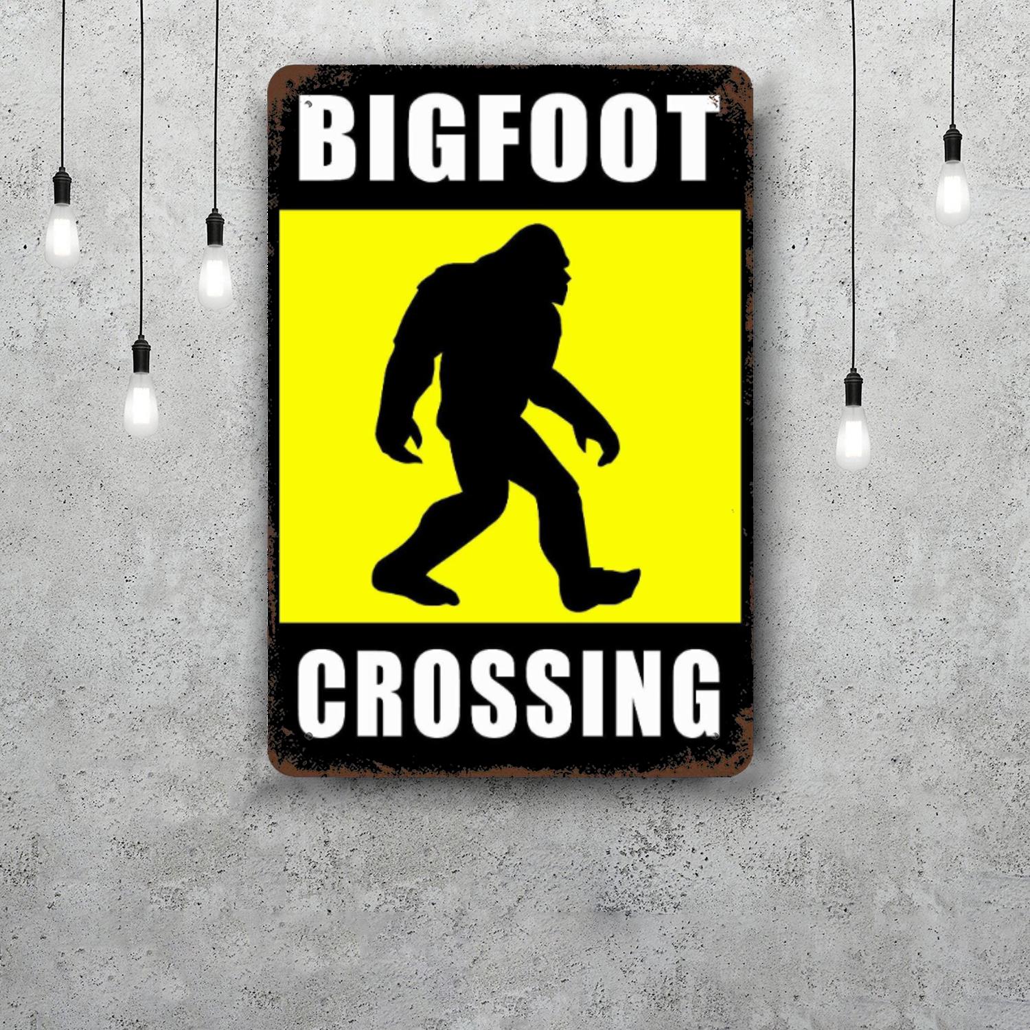 

Bigfoot Brailey Decor Poster Vintage Tin Sign Metal Sign Decorative Plaque for Pub Bar Man Cave Club Wall Decoration 20x30cm（7.8x11.8inch）