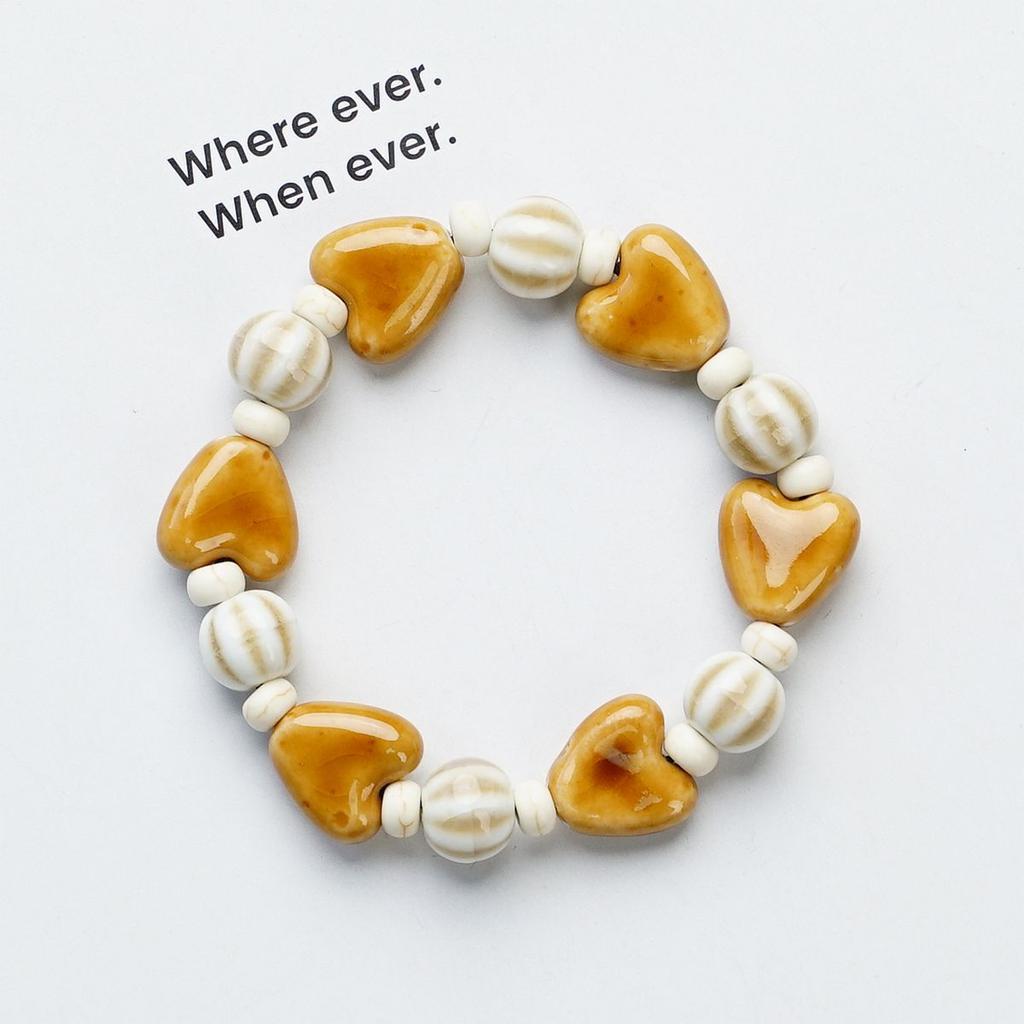 The new ceramic beaded bracelet is a small fresh live broadcast, and the manufacturer travels in summer.